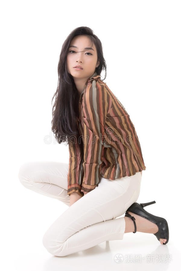 新月魅影 主视觉